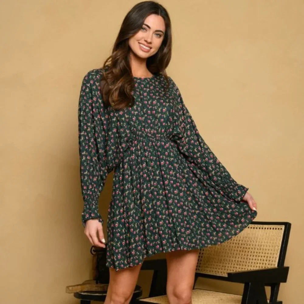 Floral Print Mini Dress - Peach Love California - Sz Medium - Picture 1 of 3